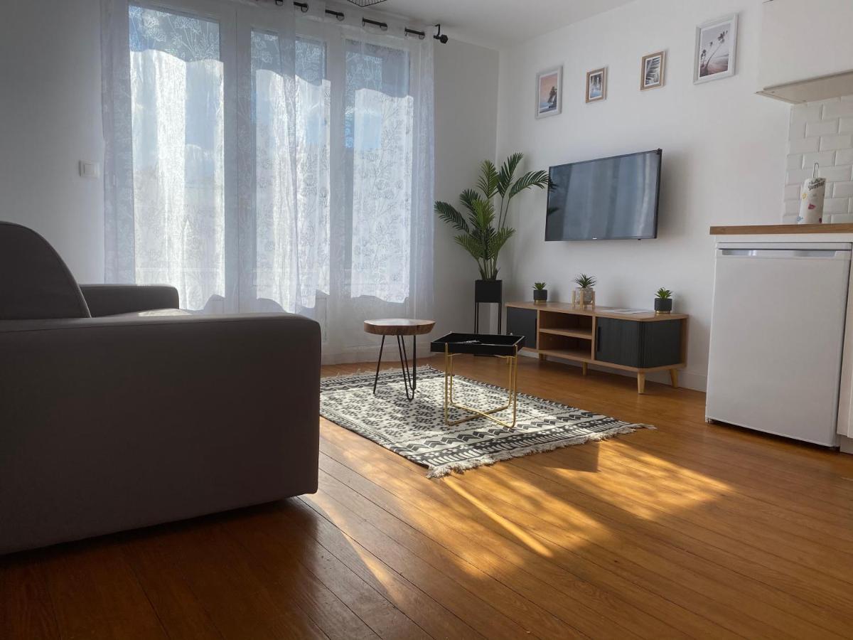 Les Rives Saint Symphorien, Appartements Meubles Longeville-les-Metz Exterior foto